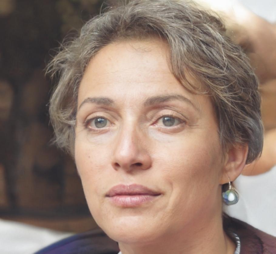 Retrato profissional de Benedita Rocha